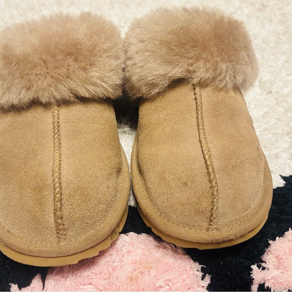 UGG Other - UGG Tan Kids Slippers